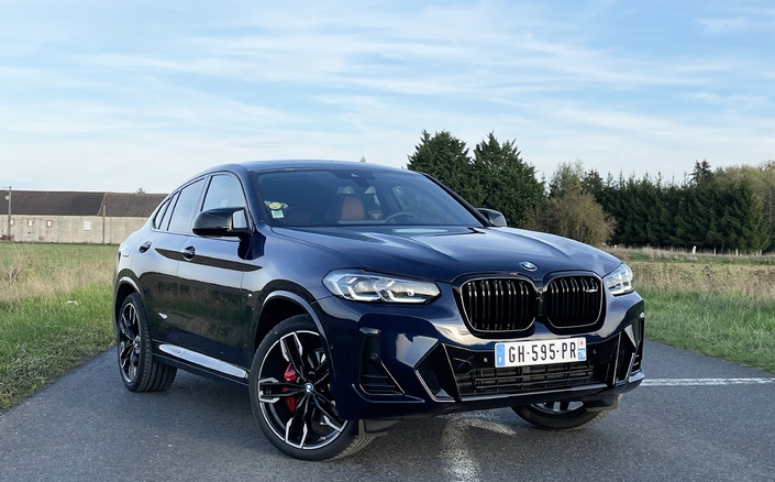 Review Car BMW X4 2023: The Ultimate Driving Machine