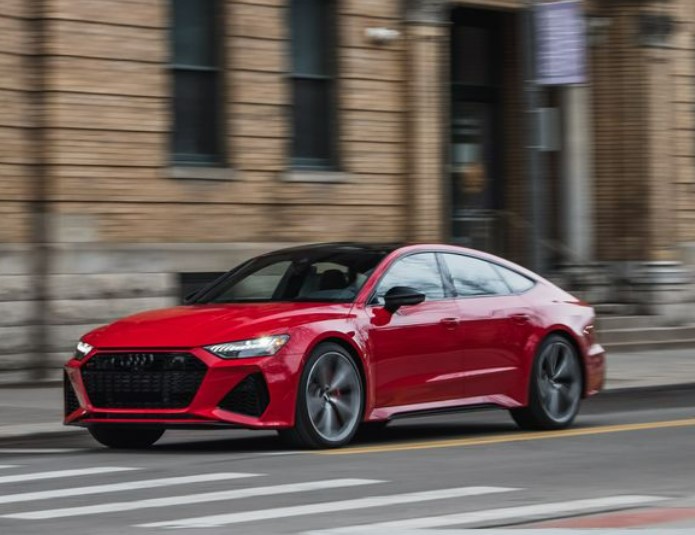 Review Audi RS7 2023: The Perfect Blend of Performance and Luxury