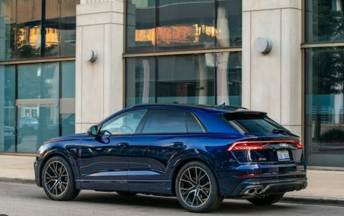 Review Audi SQ8 2023: An Elegant and Powerful SUV