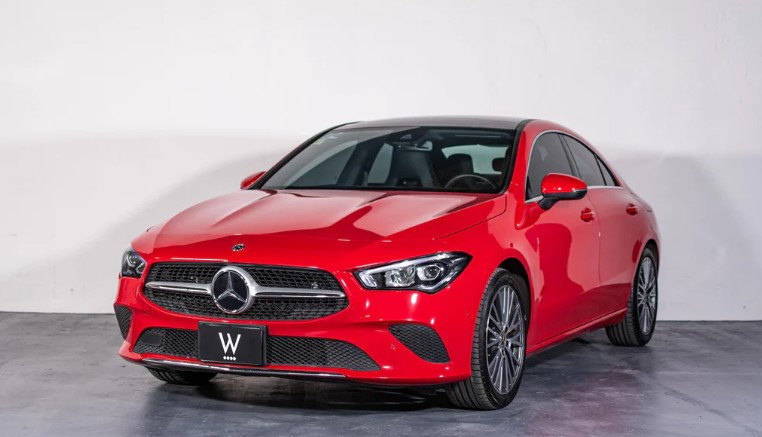 Review Mercedes Benz CLA Class: A Luxurious and Stylish Car