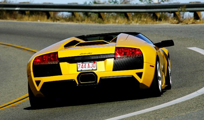 Review of Lamborghini Murcielago: A Beast on the Road