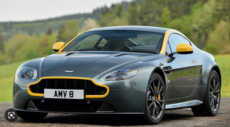 Review of Aston Martin V8 Vantage: A Sports Car that Defines Luxury and Performance