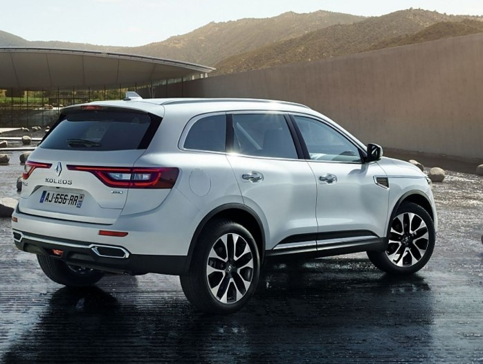 Review of Renault Koleos: A Luxurious and Spacious SUV