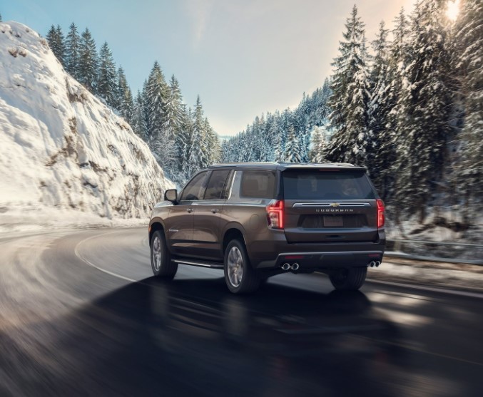 Review of 2023 Chevrolet Suburban: A Spacious and Luxurious SUV