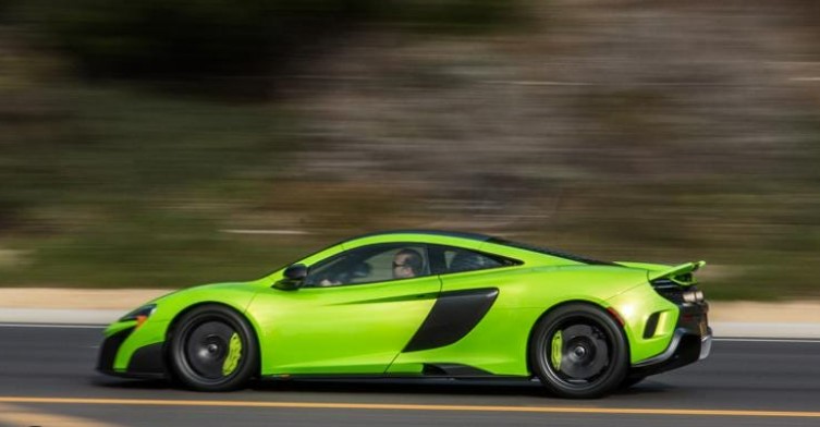 Review of 2023 McLaren 675LT: A Sports Car that Defines Speed and Power