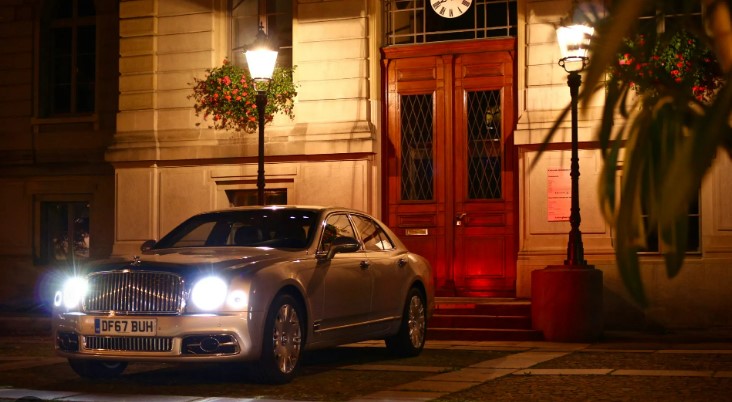Review of Bentley Mulsanne: Luxury and Elegance Personified