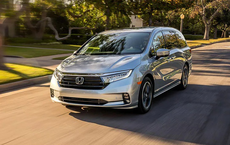 Review of 2023 Honda Odyssey: Redesigned for Comfort and Convenience