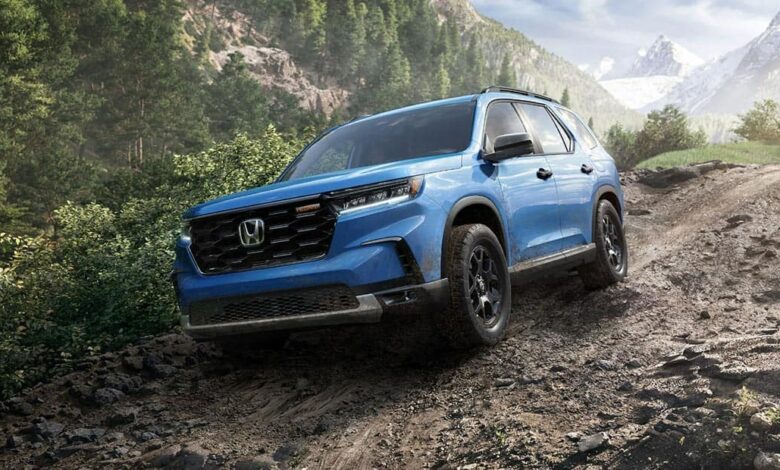 Review of 2023 Honda Pilot: The Perfect Family SUV?