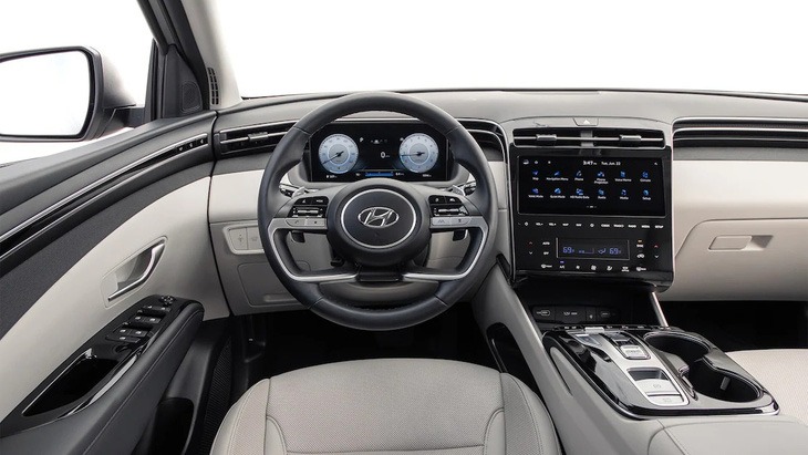Exploring the Luxurious Interior of the Hyundai Tucson 2024