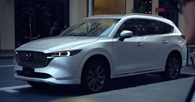 Mazda CX-8 Review 2024: A Blend of Style, Performance, and Functionality