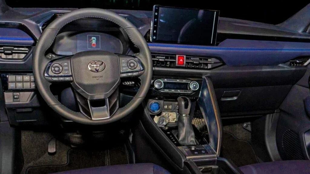 Exploring the Luxurious Interior of the Toyota Yaris 2024
